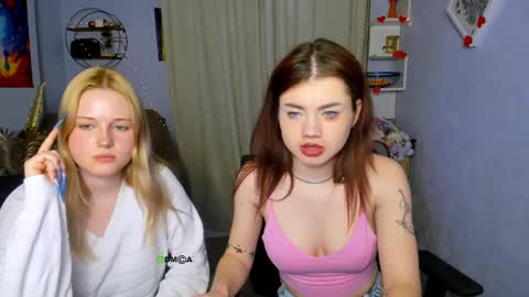 Snapshot of trixy_melison chatting on 04/26/26, 07:22 Trixy online show from 04/26/26, 07:22