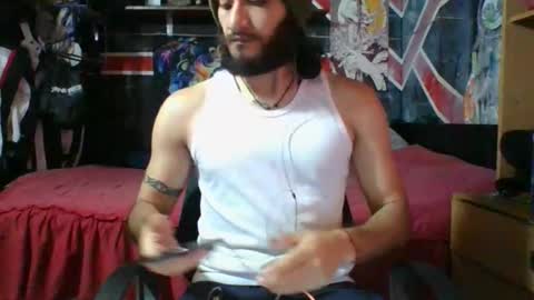 Snapshot of trizquelmen chatting on 11/10/25, 12:48 Andrew online show from 11/10/25, 12:48