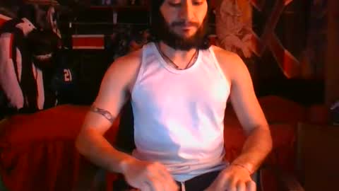 Snapshot of trizquelmen chatting on 11/19/25, 07:03 Andrew online show from 11/19/25, 07:03