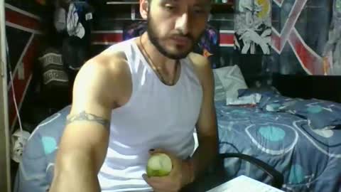 Snapshot of trizquelmen chatting on 06/06/26, 12:49 Andrew online show from 06/06/26, 12:49