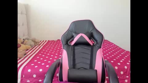 Taria online show from 01/16/25, 08:43