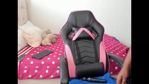 Taria online show from 02/01/25, 11:21