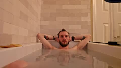 Snapshot of trmb420 chatting on 12/30/24, 04:09 trmb420 online show from 12/30/24, 04:09