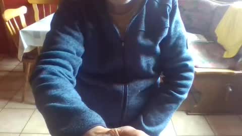 trobelle online show from 04/12/26, 10:31