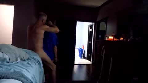 Snapshot of trojanswingers chatting on 11/10/25, 11:04 trojanswingers online show from 11/10/25, 11:04