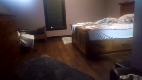 trojanswingers online show from 04/14/26, 05:24