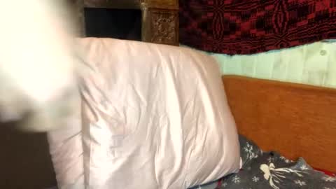 Troncq online show from 03/02/25, 06:19