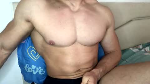 Troncq online show from 12/02/25, 10:20