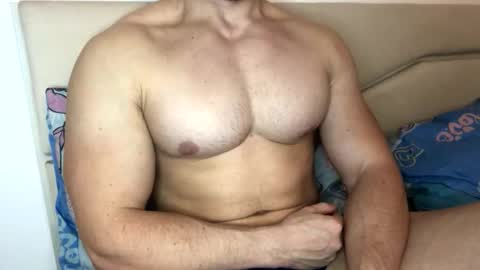 Troncq online show from 02/11/26, 05:40