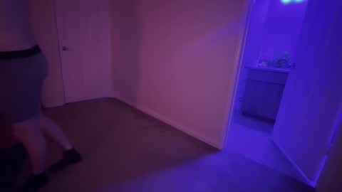 Snapshot of trophytroy chatting on 03/10/25, 12:48 TrophyTroy online show from 03/10/25, 12:48