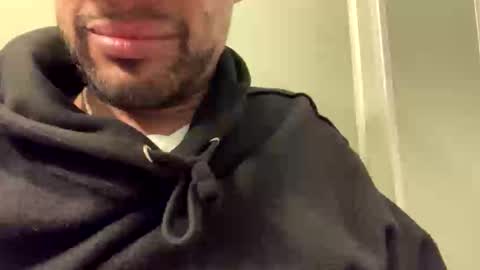 Snapshot of tropppel888 chatting on 04/11/26, 01:15 Open minded - Hetro - Male online show from 04/11/26, 01:15