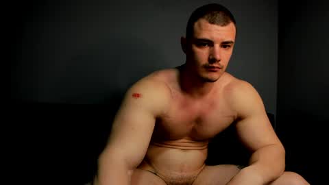 Snapshot of troy_bigtitan chatting on 04/25/26, 11:13 Troy online show from 04/25/26, 11:13