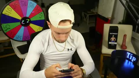 Troy Green online show from 01/05/25, 03:43