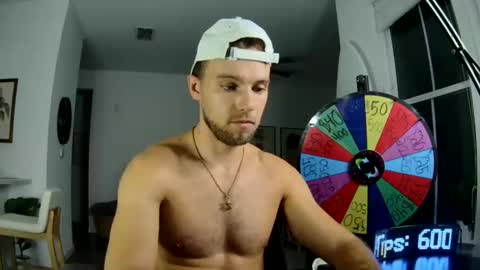 Troy Green online show from 09/09/25, 01:16