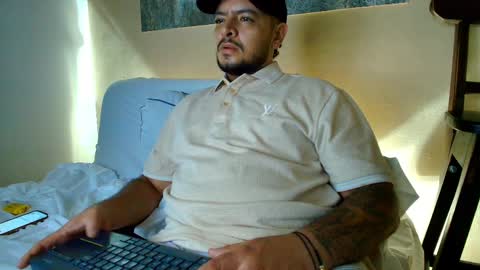 Snapshot of troy_kirk chatting on 04/11/26, 07:45 Troy online show from 04/11/26, 07:45