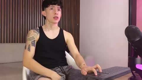 Troy online show from 09/08/25, 07:35