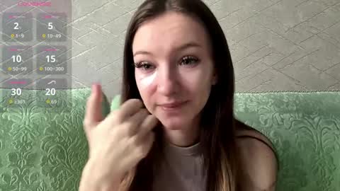 Snapshot of troybailly chatting on 04/06/26, 05:08 Hello Viola here Help me to make 50 thumbs up 333 online show from 04/06/26, 05:08