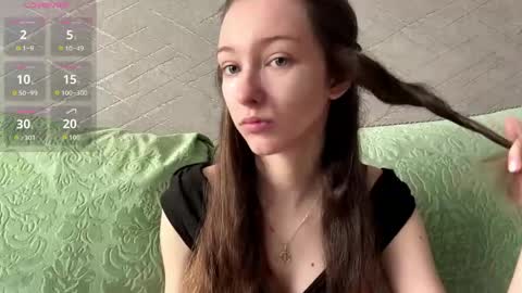 Snapshot of troybailly chatting on 04/19/26, 10:03 Hello Viola here Help me to make 50 thumbs up 333 online show from 04/19/26, 10:03