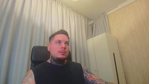 Snapshot of troystroud chatting on 12/16/25, 05:01 TroyStroud online show from 12/16/25, 05:01