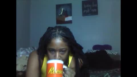 Snapshot of trublu2018 chatting on 01/18/26, 04:22 trublu2018 online show from 01/18/26, 04:22