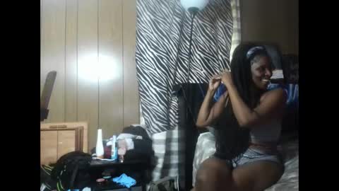 Snapshot of trublu2018 chatting on 04/20/26, 11:39 trublu2018 online show from 04/20/26, 11:39