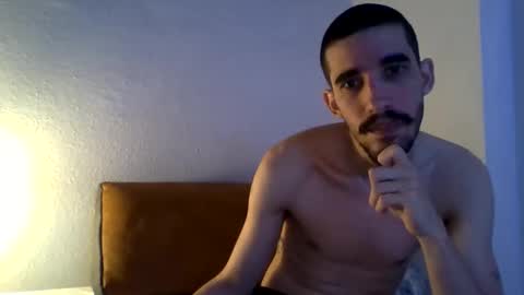 Snapshot of trueblove chatting on 11/01/25, 02:30 trueblove online show from 11/01/25, 02:30