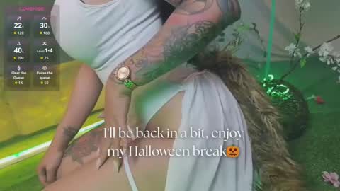   online show from 10/11/25, 11:42
