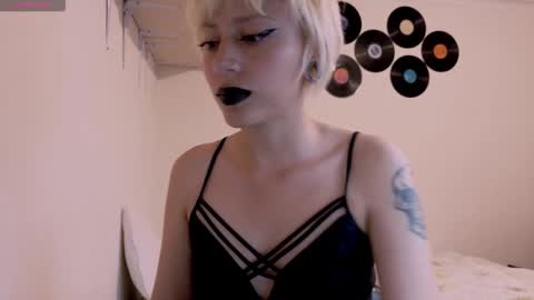 Cait online show from 10/21/25, 02:34