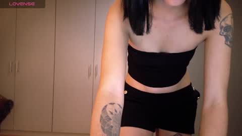 Snapshot of tryp666 chatting on 06/10/26, 05:07 Cait online show from 06/10/26, 05:07