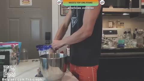 Snapshot of trystoph chatting on 10/20/25, 11:54 Treistoph online show from 10/20/25, 11:54