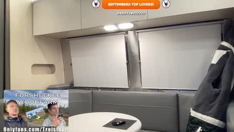 Snapshot of trystoph chatting on 10/25/25, 12:02 Treistoph online show from 10/25/25, 12:02