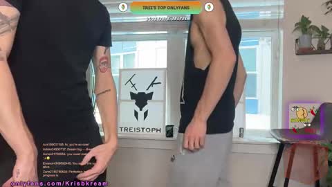 Snapshot of trystoph chatting on 12/15/25, 03:05 Treistoph online show from 12/15/25, 03:05