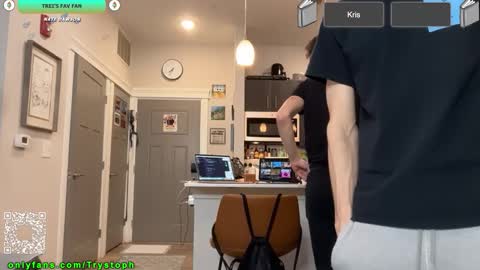 Snapshot of trystoph chatting on 01/14/26, 12:33 Treistoph online show from 01/14/26, 12:33