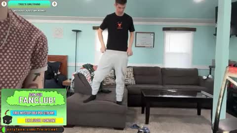 Snapshot of trystoph chatting on 02/11/26, 10:04 Treistoph online show from 02/11/26, 10:04