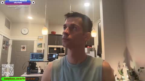 Snapshot of trystoph chatting on 02/14/26, 02:58 Treistoph online show from 02/14/26, 02:58