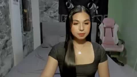 Snapshot of ts_barbie28 chatting on 12/22/24, 10:38 KC online show from 12/22/24, 10:38