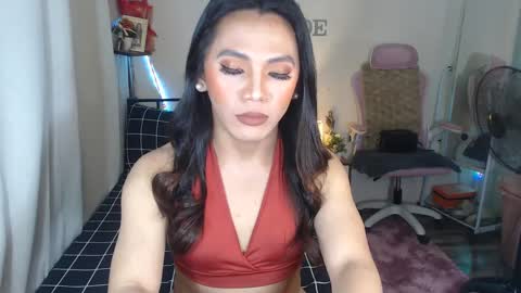 Snapshot of ts_jadexxx chatting on 12/13/24, 09:09 Jade online show from 12/13/24, 09:09