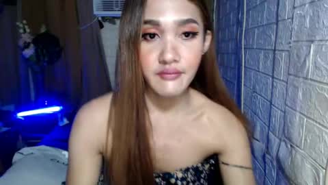 Snapshot of ts_ladycarla19 chatting on 12/07/24, 06:43 Carla online show from 12/07/24, 06:43