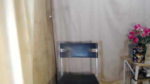 Snapshot of ts_ladycarla19 chatting on 09/09/25, 04:17 Carla online show from 09/09/25, 04:17