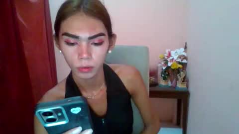 Snapshot of ts_marla chatting on 05/02/26, 12:32 marla online show from 05/02/26, 12:32