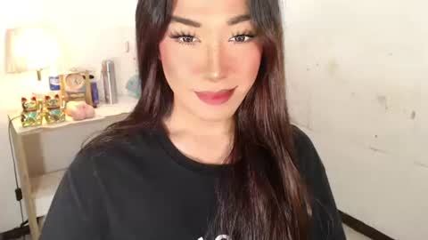 The Girl Named Romantika  online show from 10/28/25, 02:37