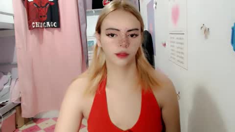 Snapshot of ts_vexana chatting on 01/08/25, 08:06 Dhalia online show from 01/08/25, 08:06