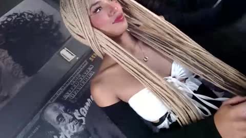 Snapshot of ts_wakowako chatting on 03/03/26, 10:32 Lexi Fox online show from 03/03/26, 10:32