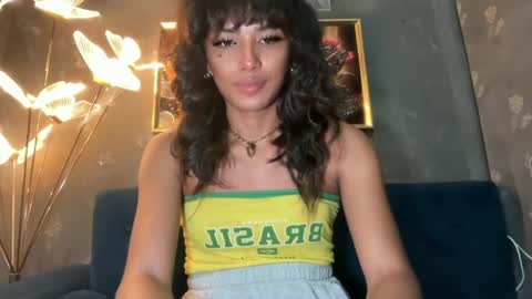 Snapshot of ts_wakowako chatting on 05/21/26, 04:08 Lexi Fox online show from 05/21/26, 04:08