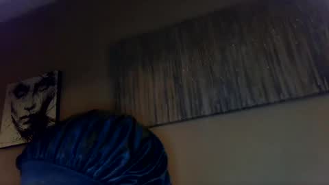 Amber White online show from 10/24/25, 08:55