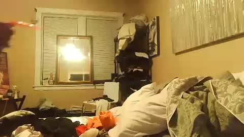 Amber White online show from 11/17/25, 02:50