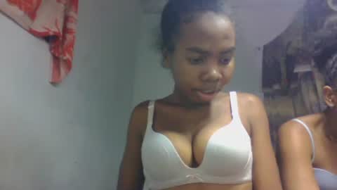tsaralaza online show from 10/08/25, 09:23