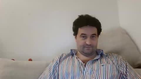 Snapshot of tsartan111 chatting on 09/19/25, 07:58 tsartan111 online show from 09/19/25, 07:58