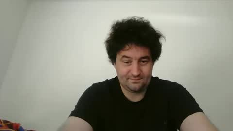 Snapshot of tsartan111 chatting on 11/21/25, 11:53 tsartan111 online show from 11/21/25, 11:53