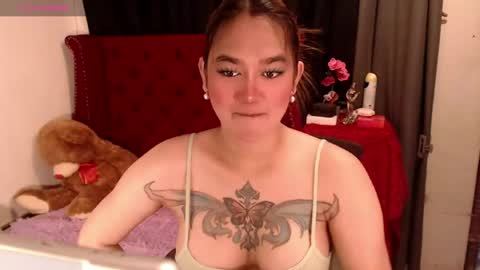 Snapshot of tsasianseductivehot chatting on 04/24/26, 08:39 YourBella online show from 04/24/26, 08:39